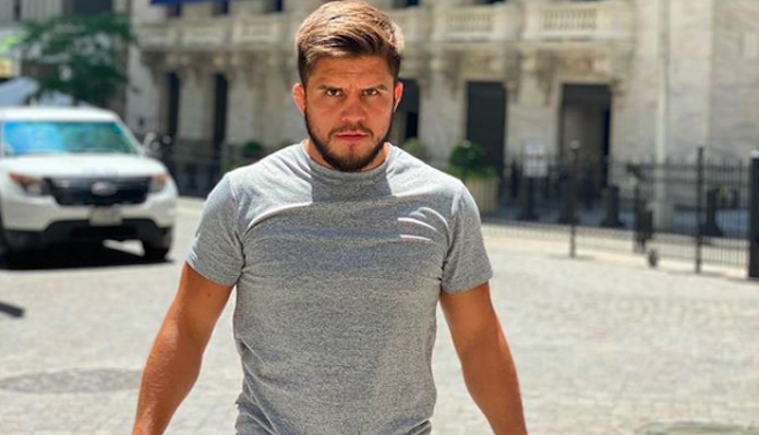 Henry Cejudo tells Francis Ngannou to bend the knee and “signal the contract”