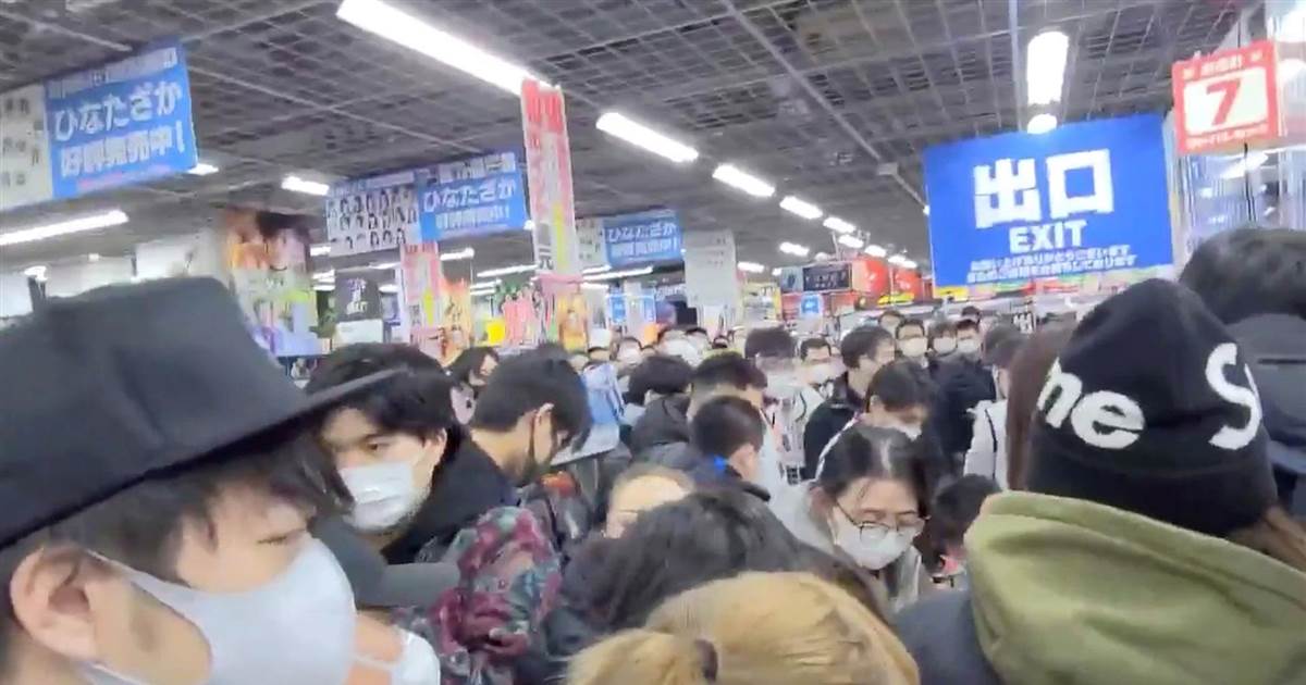 Chaos in Japanese store as gamers creep to steal PlayStation 5