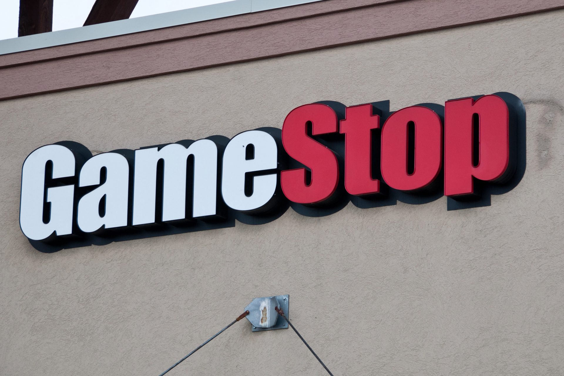 GameStop stock jumps for 2d straight day after extensive weekly loss