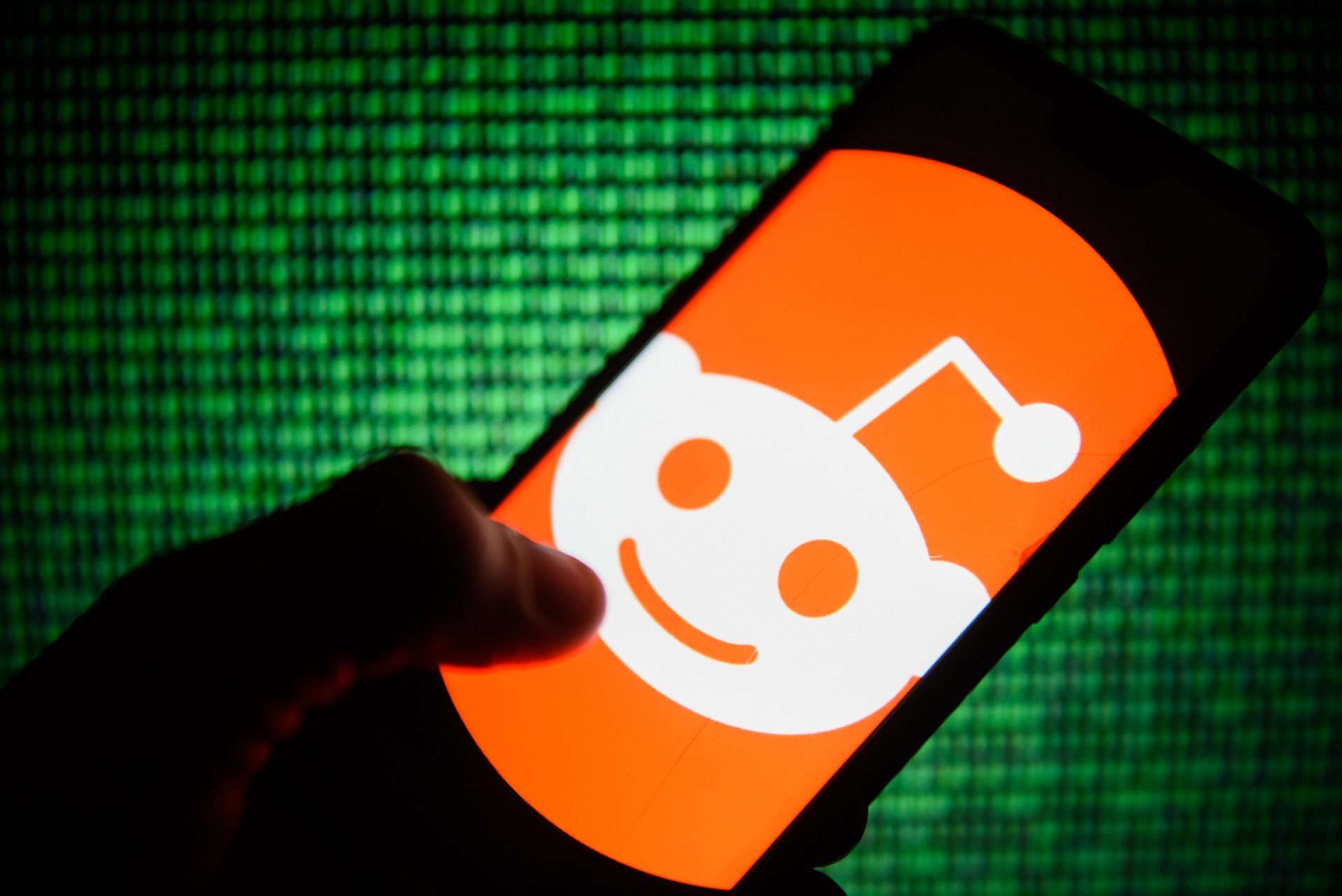 Reddit doubles valuation to $6B amid WallStreetBets, GameStop frenzy