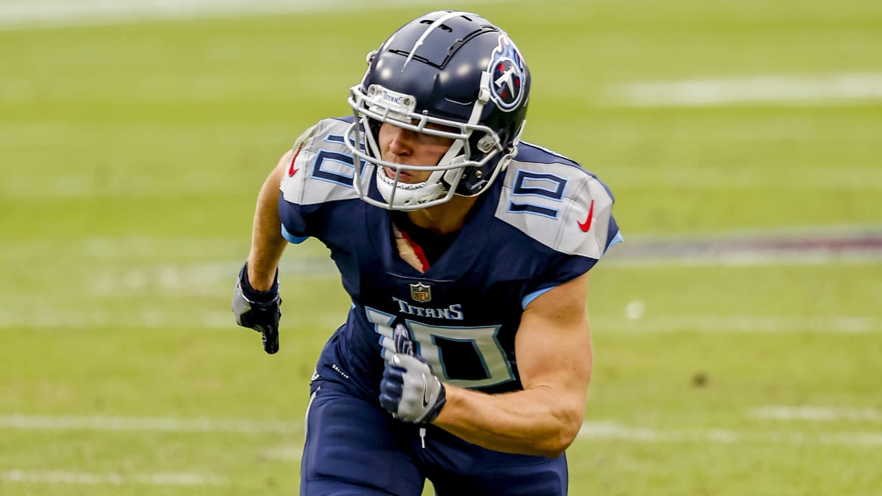 NFL transactions: Titans lower Humphries; Bears re-signing RB Nall