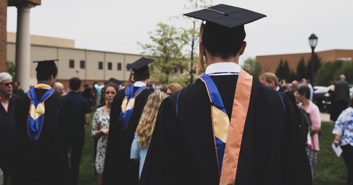 Most efficient college graduation items: Instruments to secure them on their way