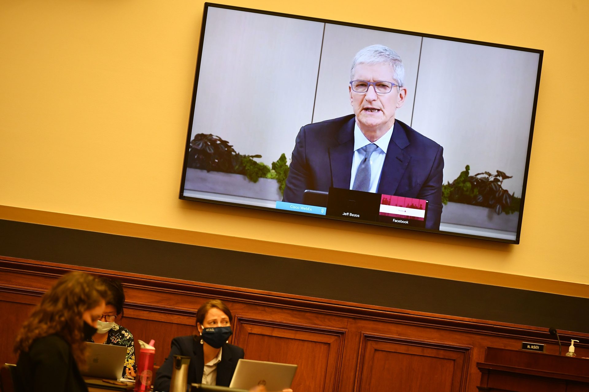 Apple needs Tim Cook, Tim Sweeney to testify in Yarn lawsuit