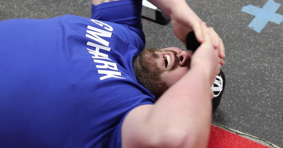 Peer Strongman Purchase Kearney Are attempting Mat Fraser’s 500-Meter Rowing Hiss