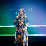 Kelly Clarkson’s ‘Enraged World’ Has Us Thinking of Adam Lambert’s ‘Idol’ Game-Changer