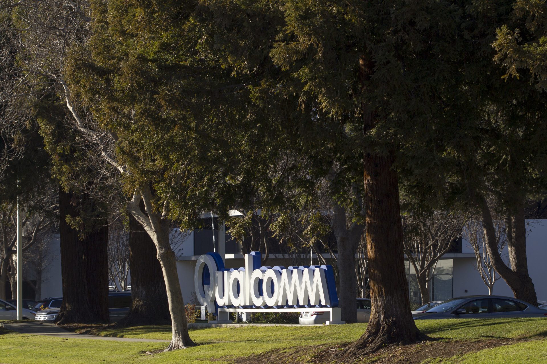 FTC presents up on its antitrust wrestle with Qualcomm