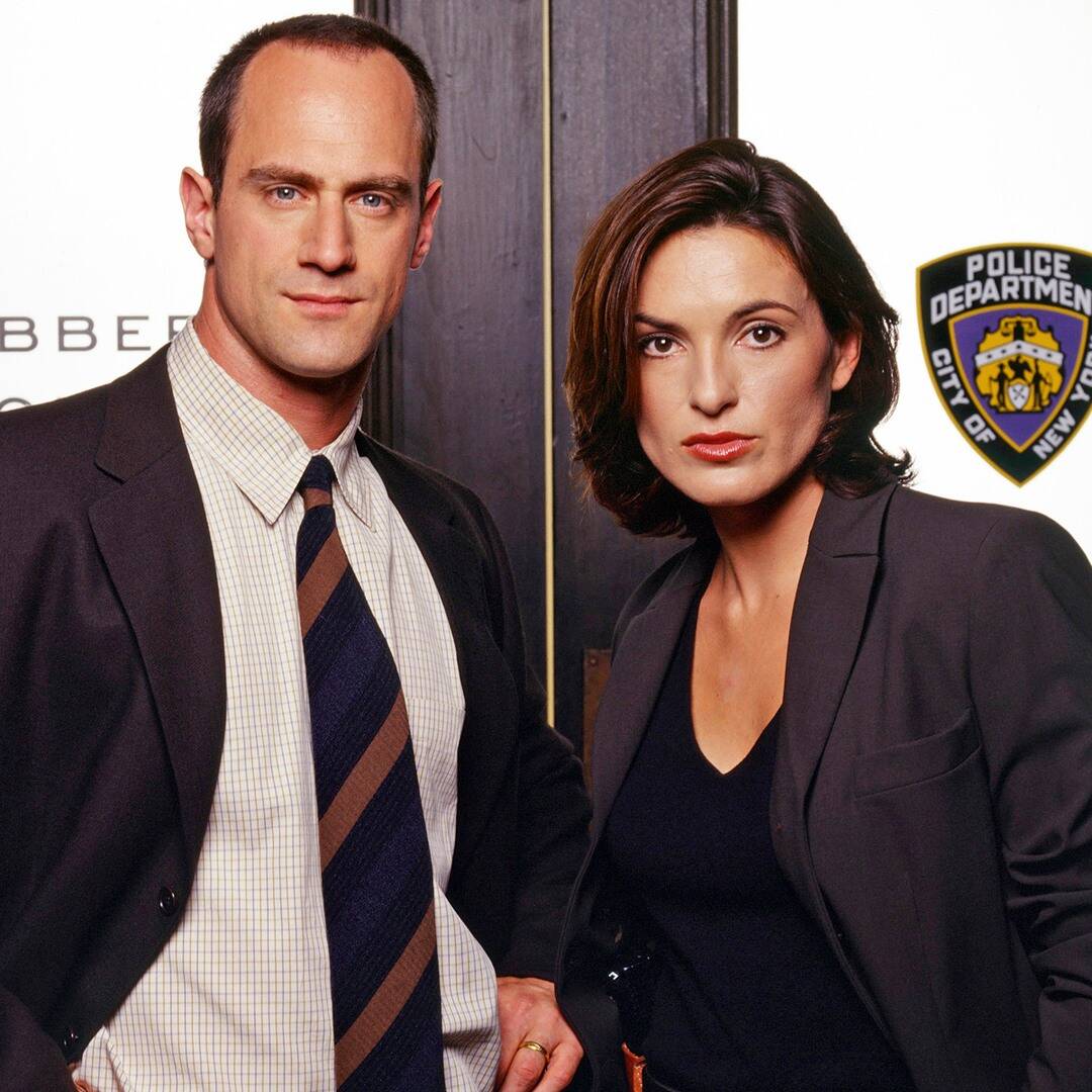 Let Chris Meloni & Mariska Hargitay’s Newest Reunion Excite You for the Law & Enlighten Crossover