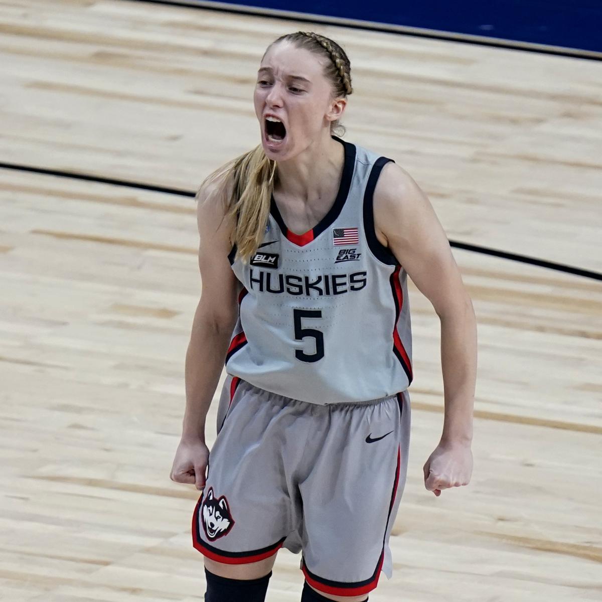UConn’s Paige Bueckers Wins 2021 Naismith Women folk’s Participant of the Year
