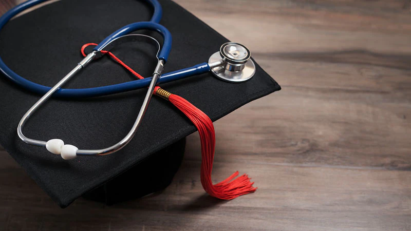 US Facts Ranks High Medical College Packages by Arena of expertise