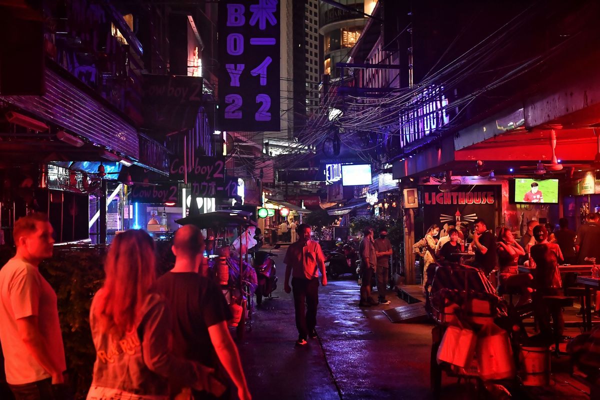 Thailand Mulls Nightclub Closures to Bear Virus Clusters