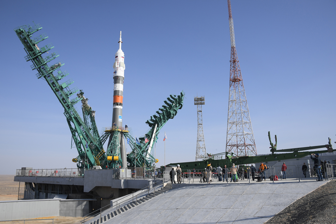 You’d leer a Soyuz rocket delivery a US-Russian crew to the Global Dwelling Field early Friday