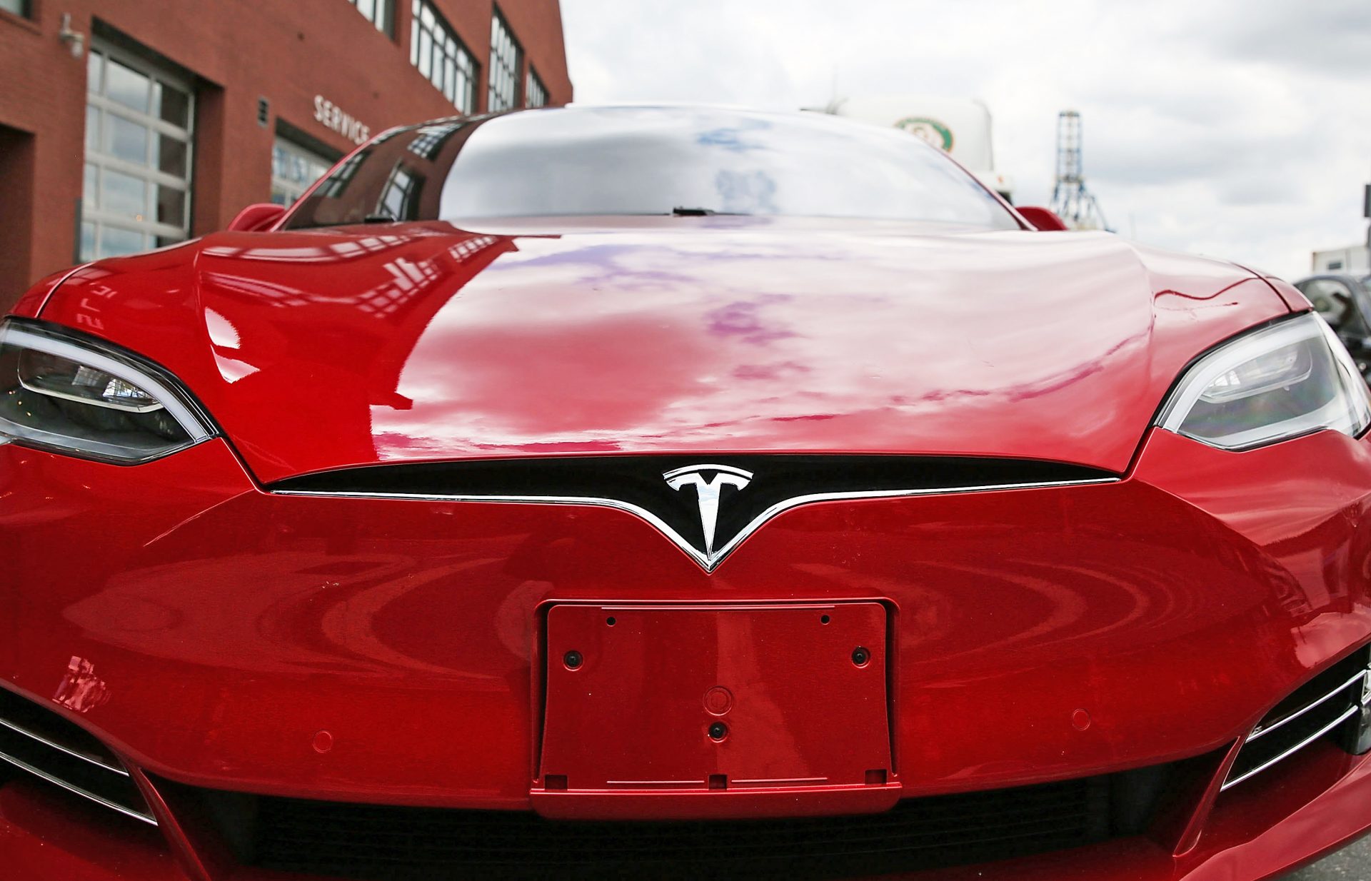 Tesla settles with ex-employee over Autopilot code theft accusations
