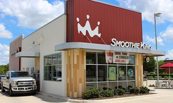 Smoothie King Experiences Prominent 18% Linked-Store Gross sales Enhance Throughout Q1