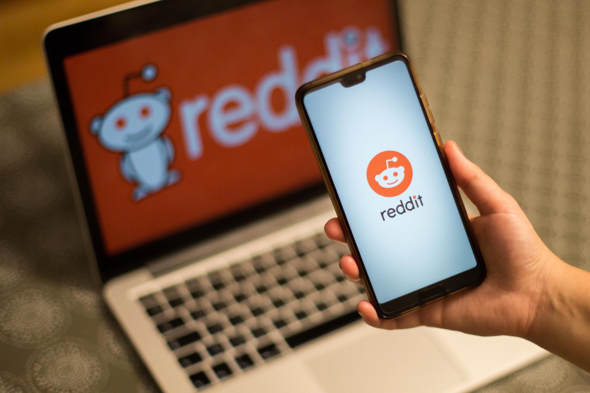 Reddit sued for failing to drag child sexual abuse exclaim material