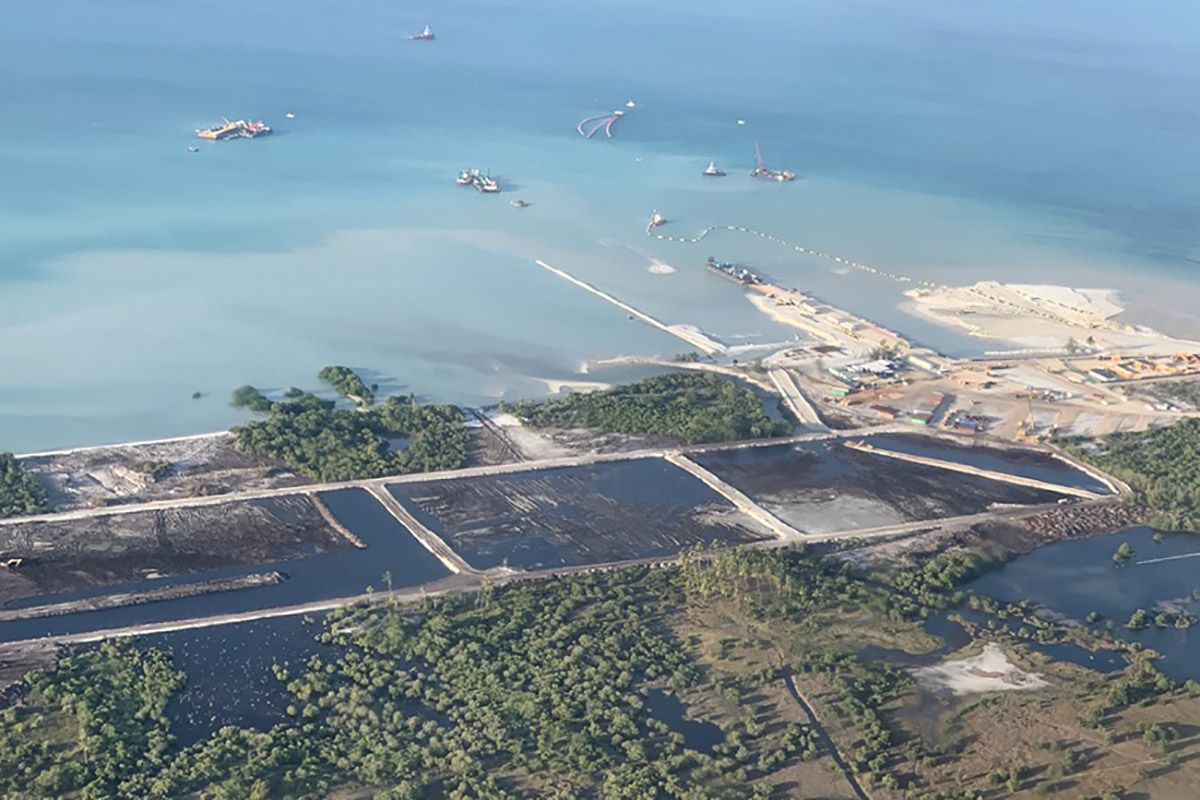 Entire Suspends Mozambique LNG Indefinitely on Safety Possibility