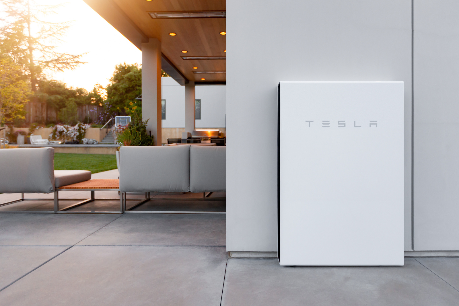 Tesla’s Powerwall+ is a increased-strength battery for off-grid residing