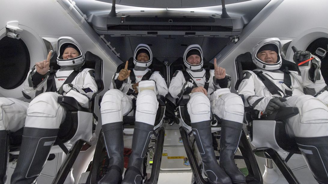 SpaceX Crew-1 astronauts return to Earth in uncommon hour of darkness splashdown