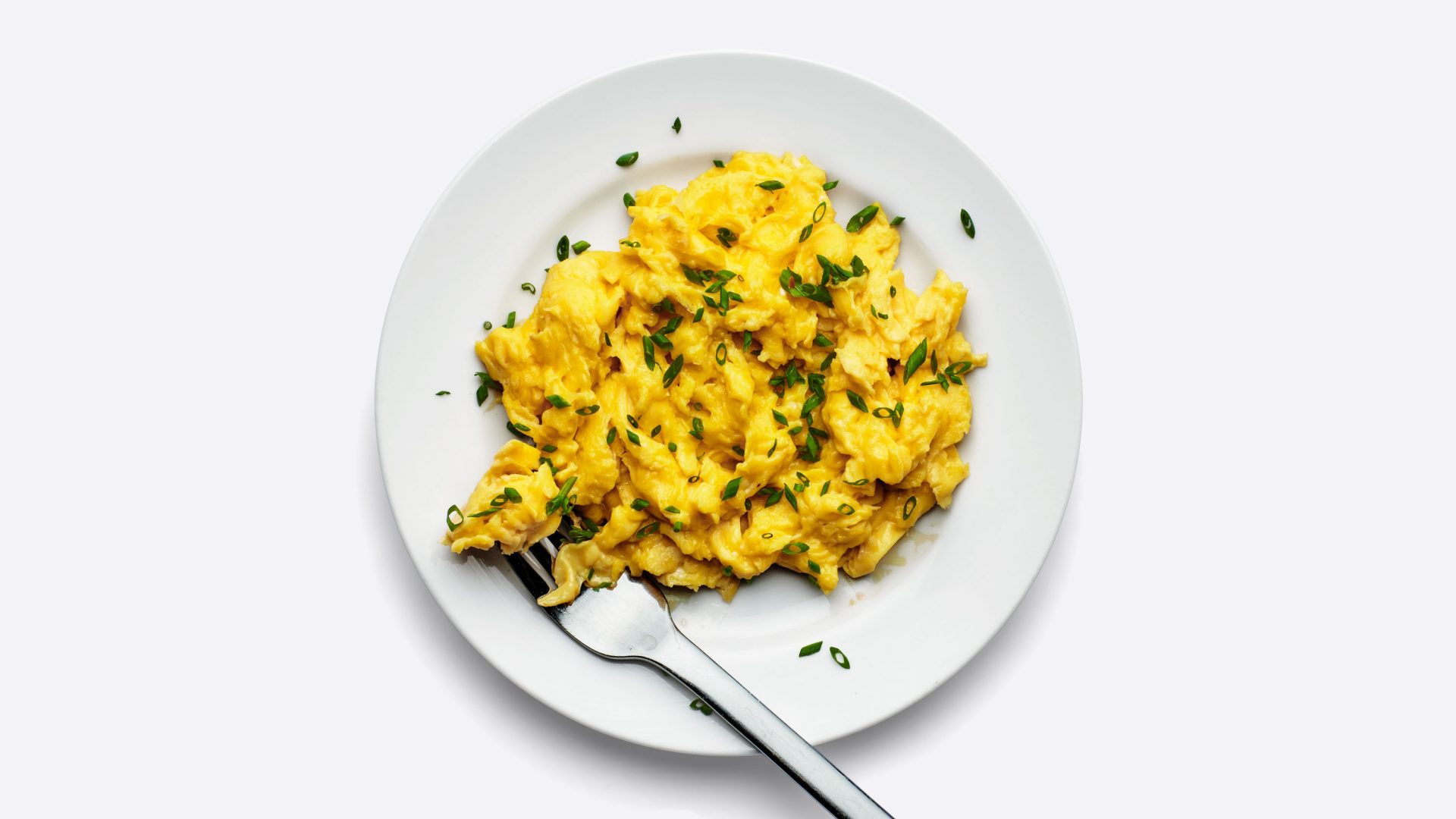 A Clear-prick Trick For Creamier Scrambled Eggs