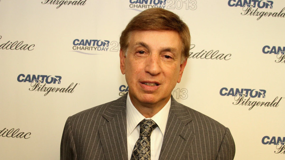 Hall of Popularity Broadcaster Marv Albert to Retire After NBA Playoffs