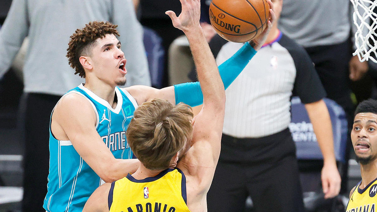 Hornets vs. Pacers play-in game: LaMelo Ball takes sizable stage, Indiana injuries and containing Domantas Sabonis