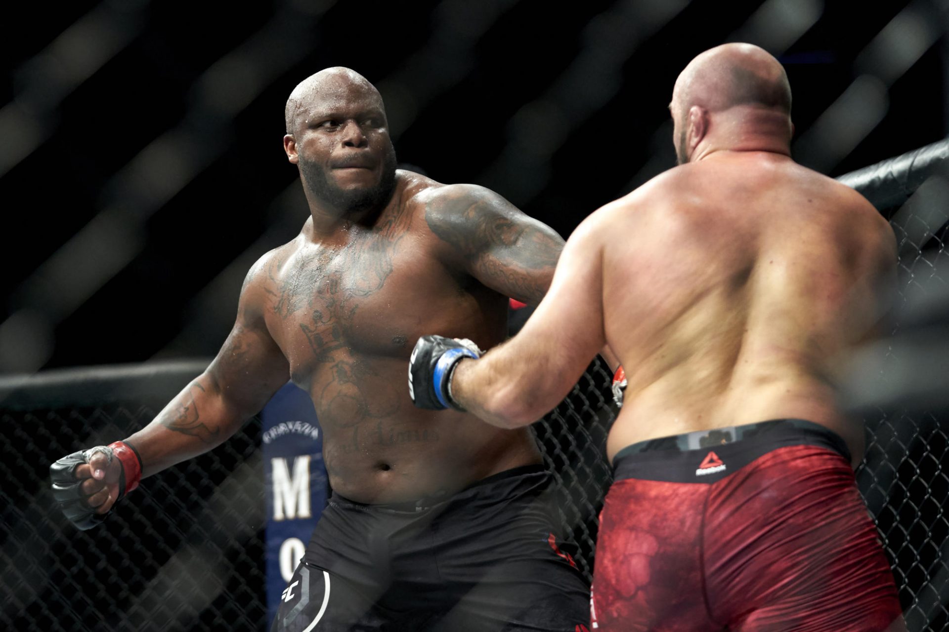 UFC heavyweight Derrick Lewis presentations aftermath of ill-informed try and allegedly wreck into his automotive