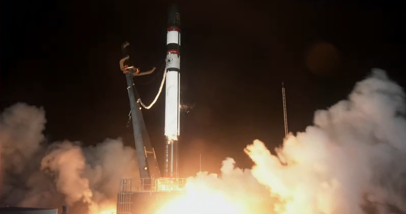 Rocket Lab investigates open failure, begins inspecting recovered booster