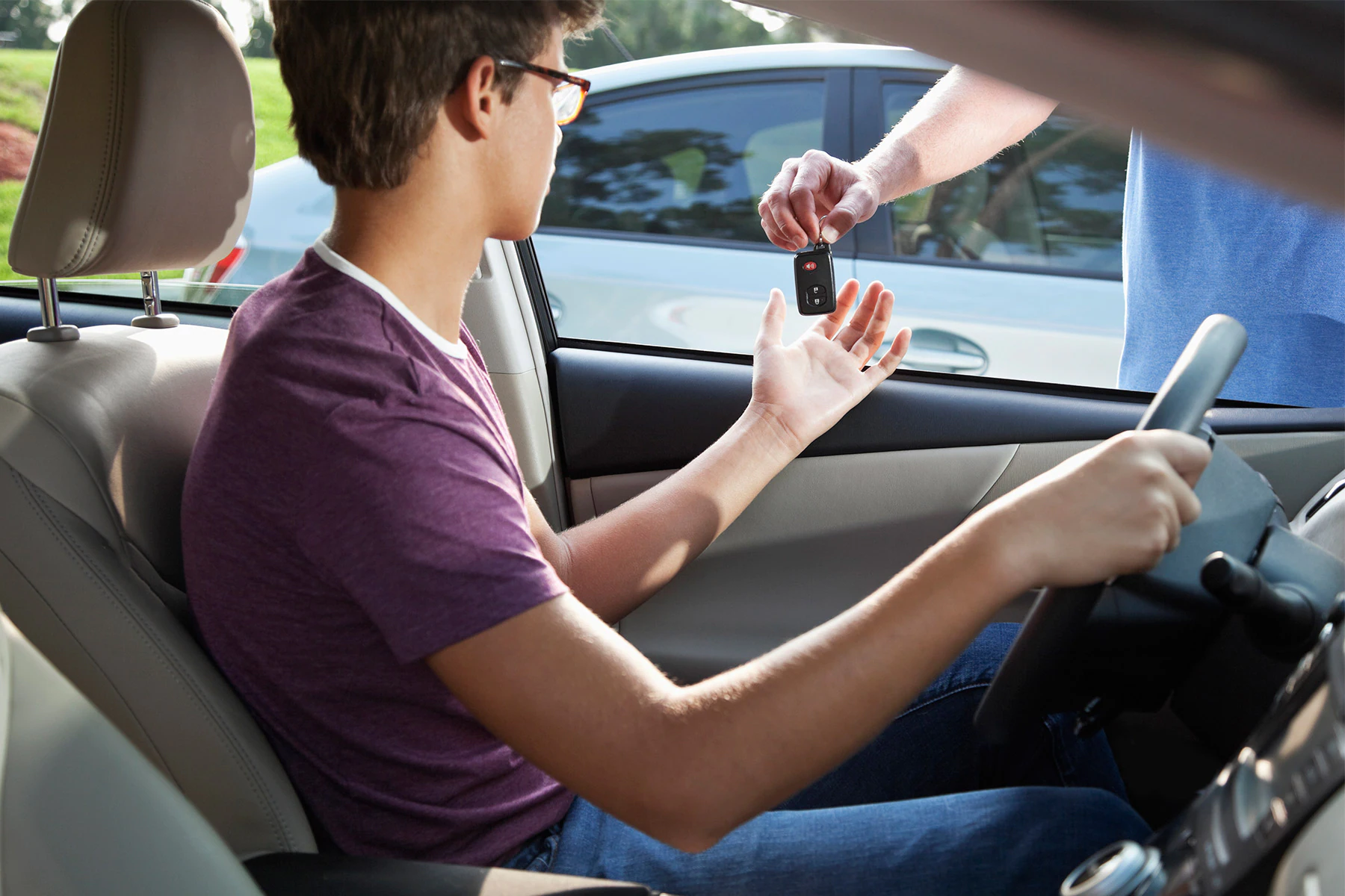 Top Reason for Teen Spine Injuries: No longer Carrying Seat Belts