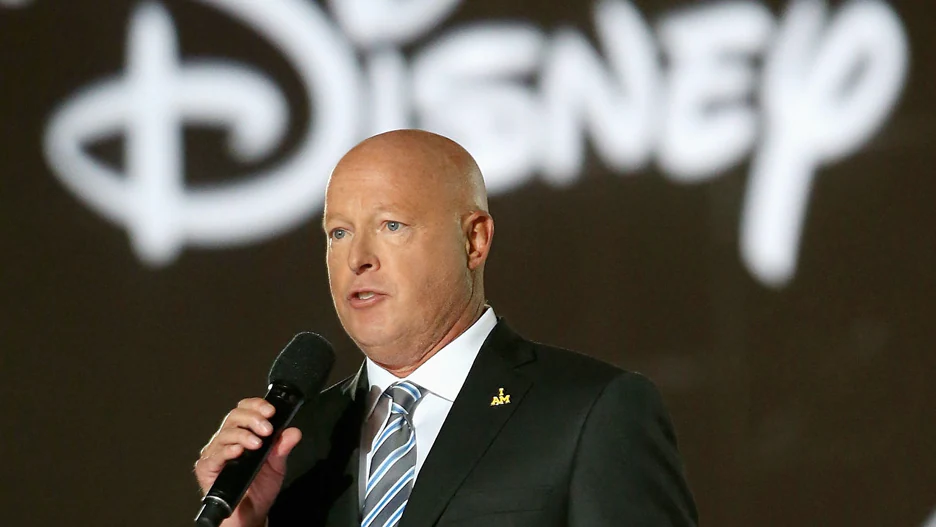 Disney CEO Bob Chapek Unfazed by WarnerMedia/Discovery Merger: ‘Doesn’t Substitute Unprecedented at All’