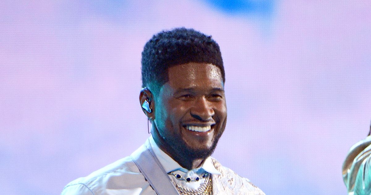 Usher Takes Us Aid to 2005 With Medley Efficiency at iHeartRadio Tune Awards