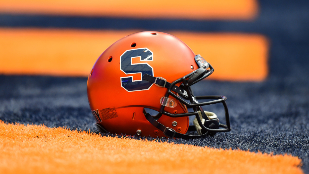 How Syracuse Football Uses Technology in Recruiting