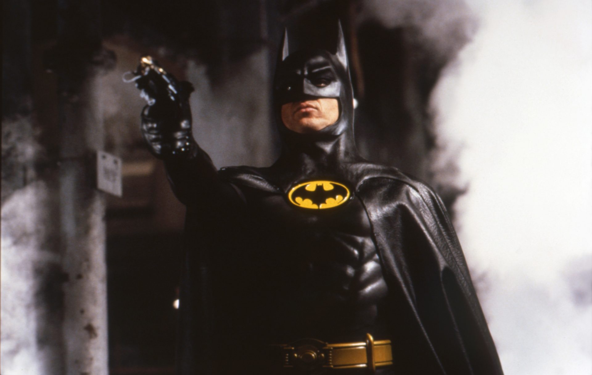 Inquire Some Retro Sublime Batman in Upcoming Flash Film