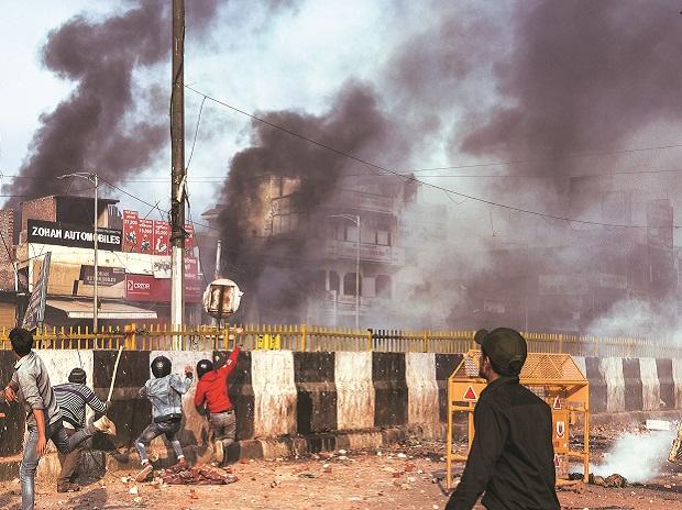 Delhi riots: HC grants bail to three men accused of homicide, rioting