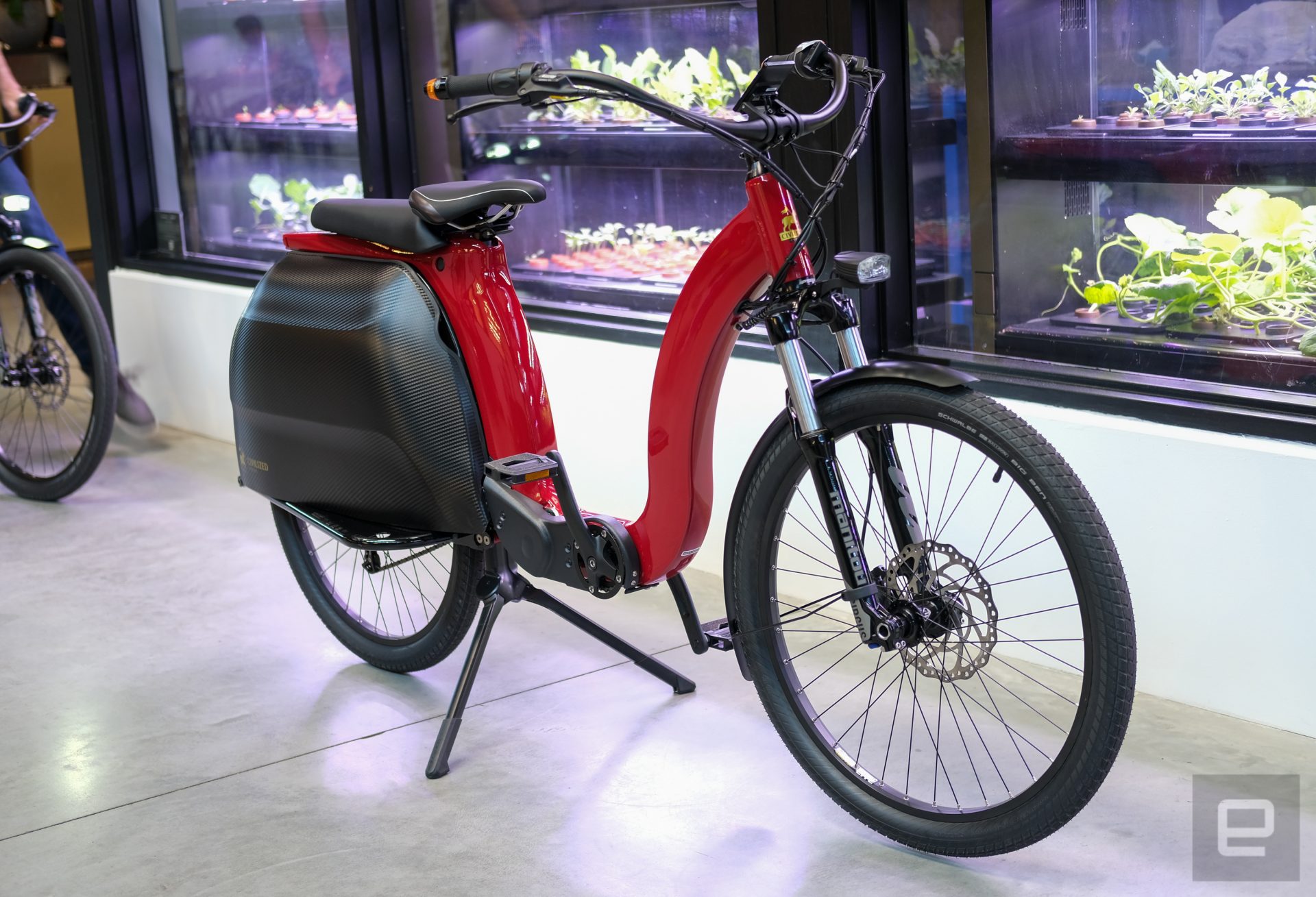 Civilized Cycles’ Mannequin 1 is a fancy, surprisingly sparkling e-bike