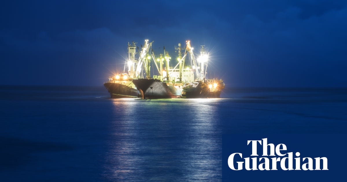 The mice that roared: how eight minute countries took on international fishing fleets