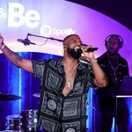Glance Dvsn Duvet Usher’s ‘Good & Slow’ (In Front of a Crowd!) At Intimate Spotify Celebration