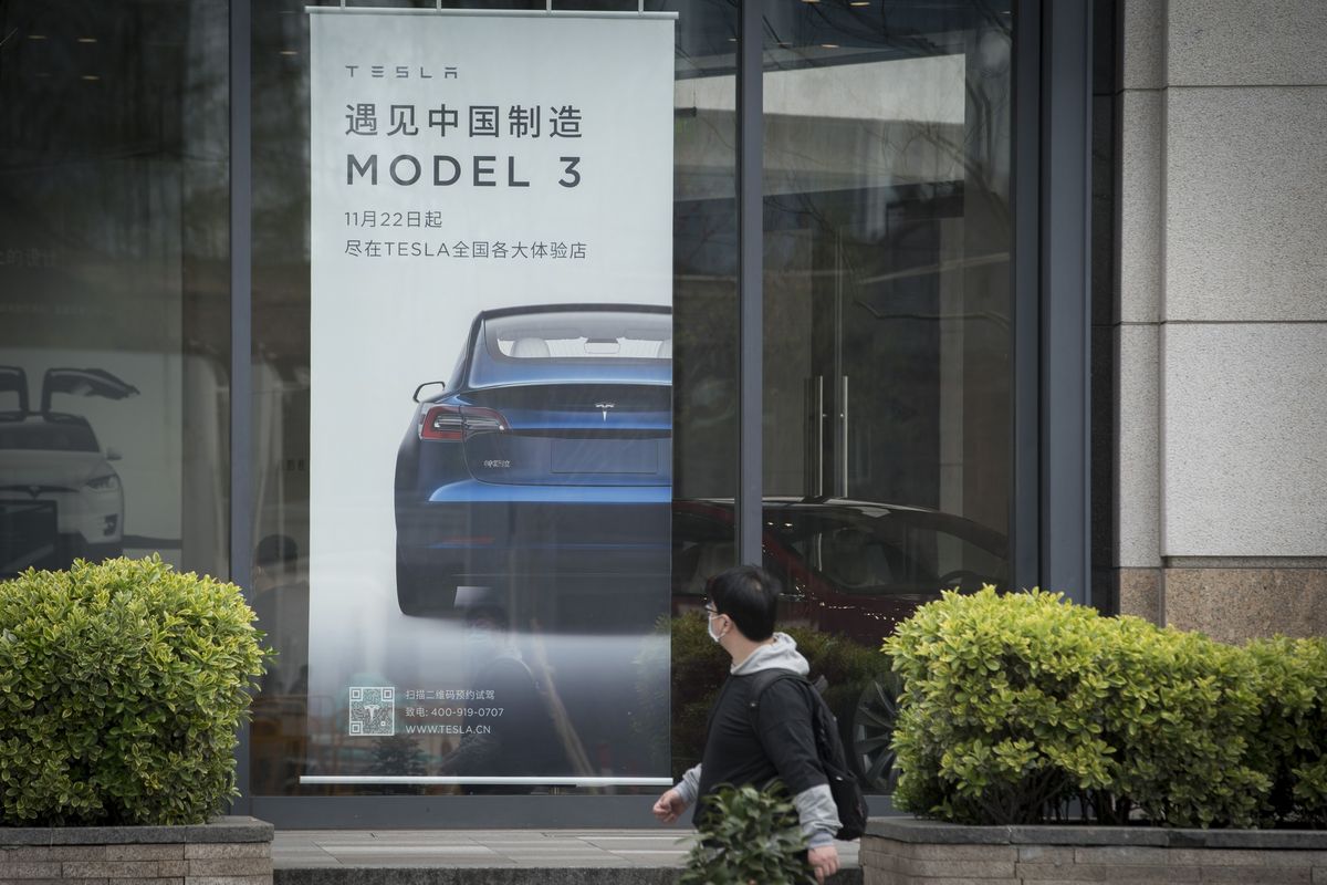 Tesla to Steal Over 285,000 Vehicles in China on Autopilot Components