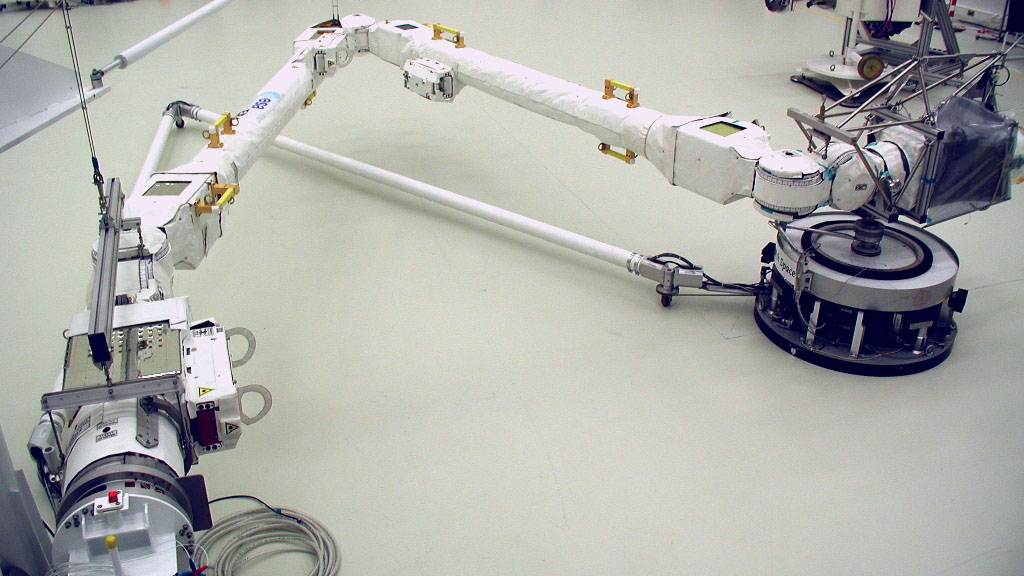Europe will delivery a new two-handed robotic arm to the Global Condominium Set quickly