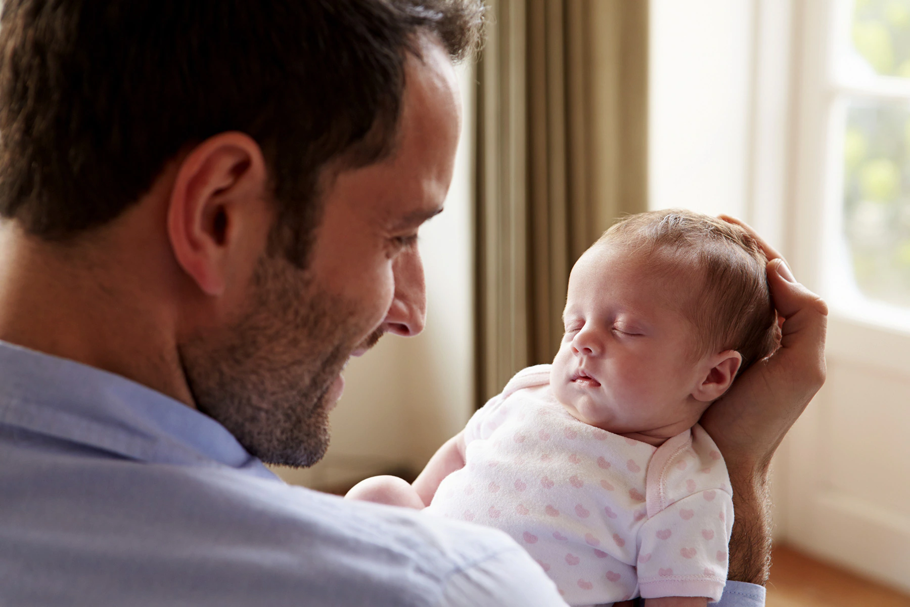 Postpartum Despair Impacts Dads, Too