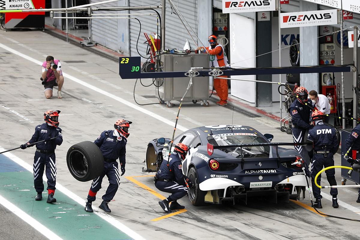 Crimson Bull’s DTM opponents ‘invent no longer stand a gamble’ in pitstops