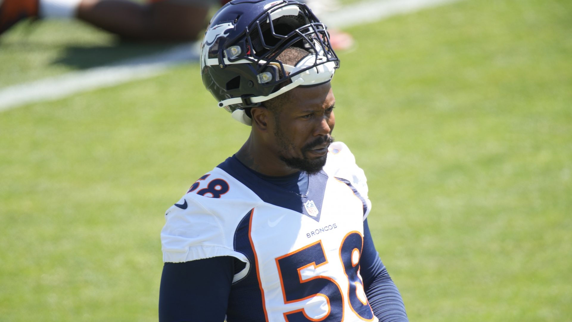 Broncos’ Von Miller Says He Wants to Play in NFL for ‘One other 5 to 7 Years’