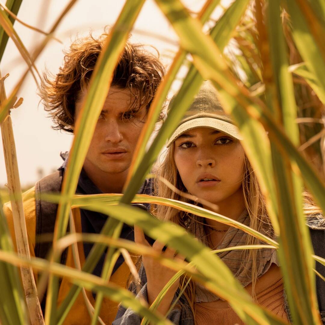 Gaze Dart Stokes and Madelyn Cline as “Fugitives” in Explosive Outer Banks Season 2 Trailer