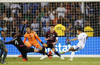 El Salvador proved itself as a contender even in loss to Mexico — Alexi Lalas, Maurice Edu