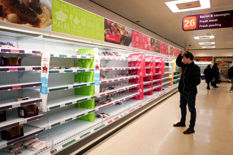 ‘Pingdemic’ grips Britain as fears of food shortages grow By Reuters