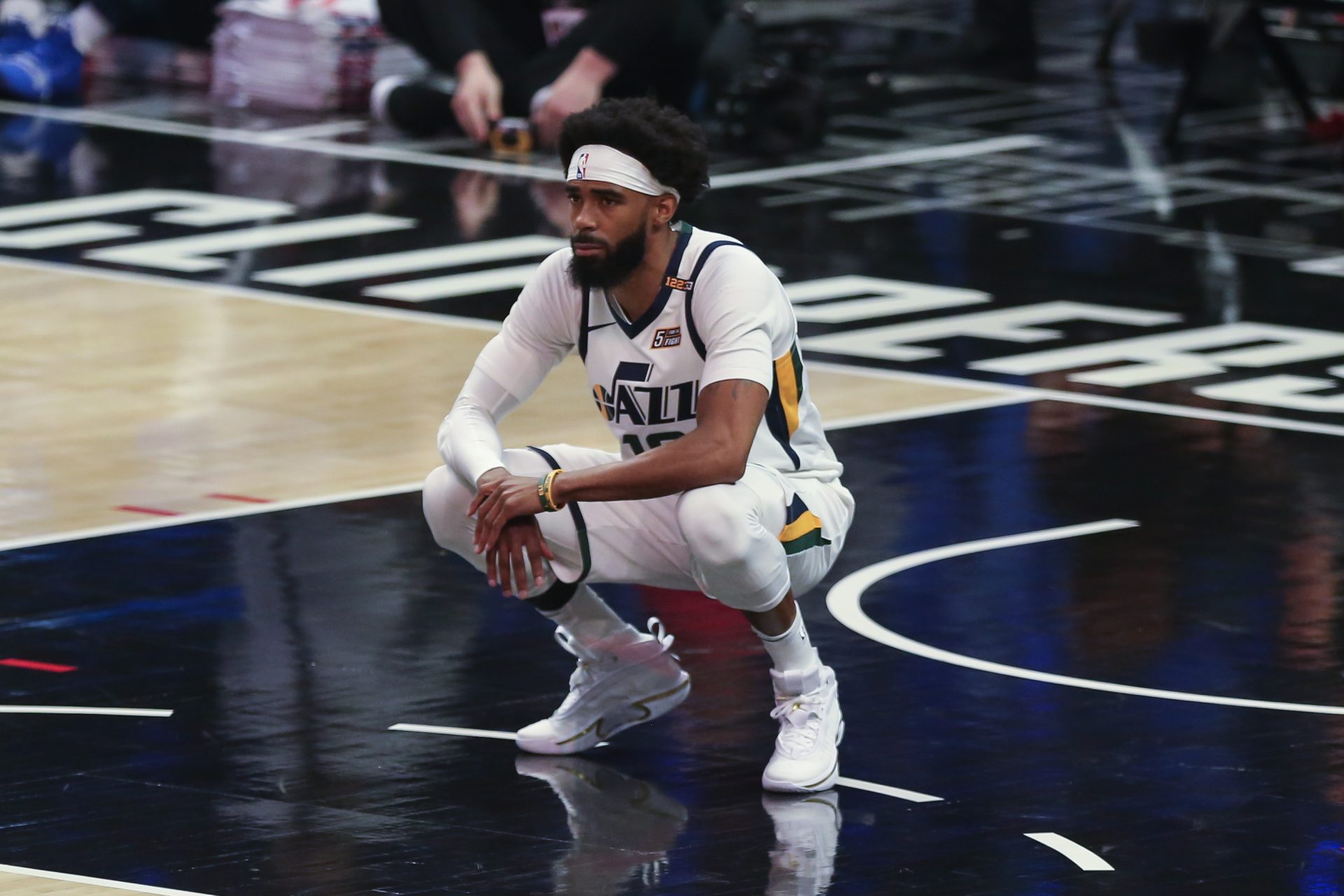 Mike Conley Rumors: Jazz Expected to Re-Designate PG On 3-365 days Contract in Free Company
