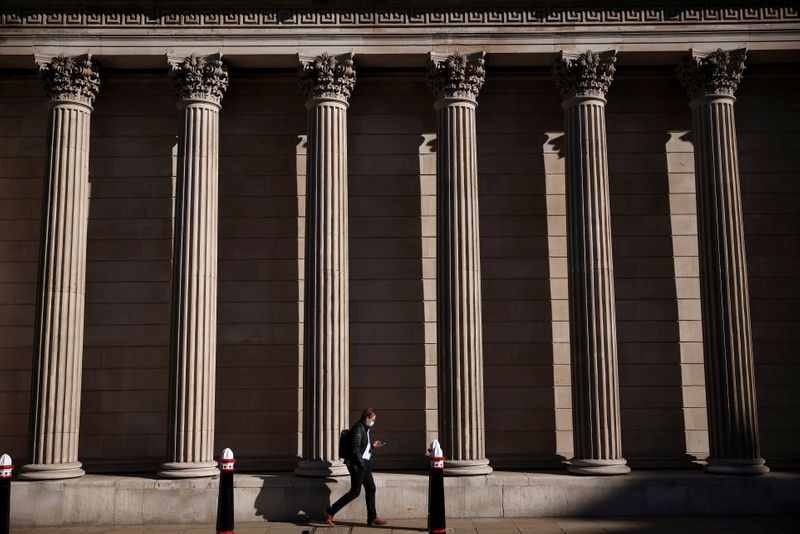Bank of England sets out plans to wean UK financial system off stimulus