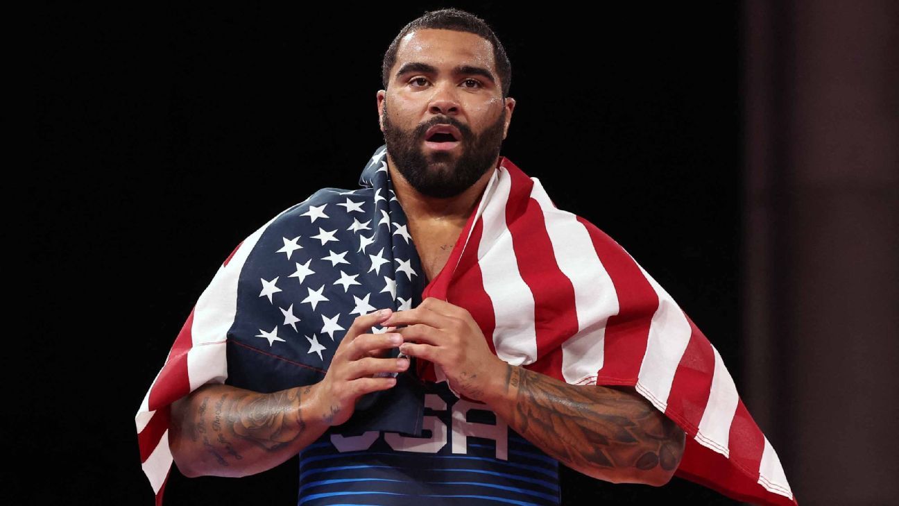 U.S. wrestler Steveson flips after rallying to gold