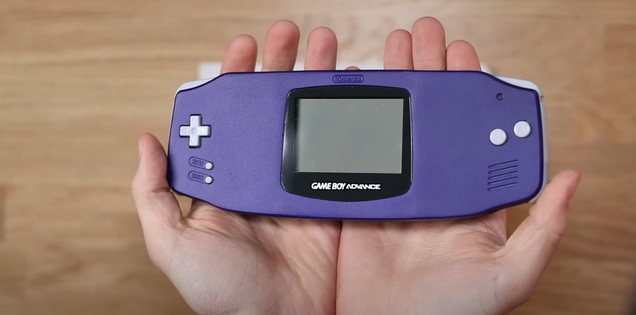 Random: This Absolute Unit Of A Game Boy Advance Changed into Made By The Creator Of ‘Long Game Boy’