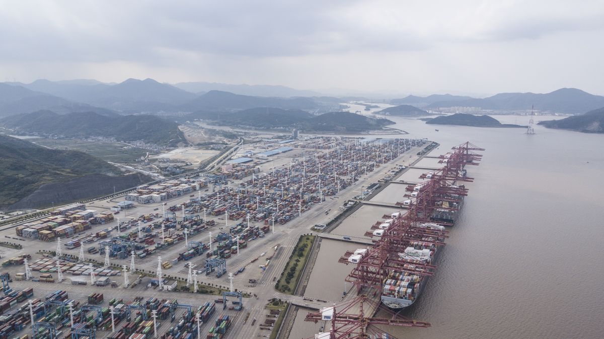 World’s Third-Busiest Port Stays Partially Shut in China