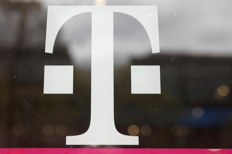T-Mobile investigating claims of 100M customer data breach