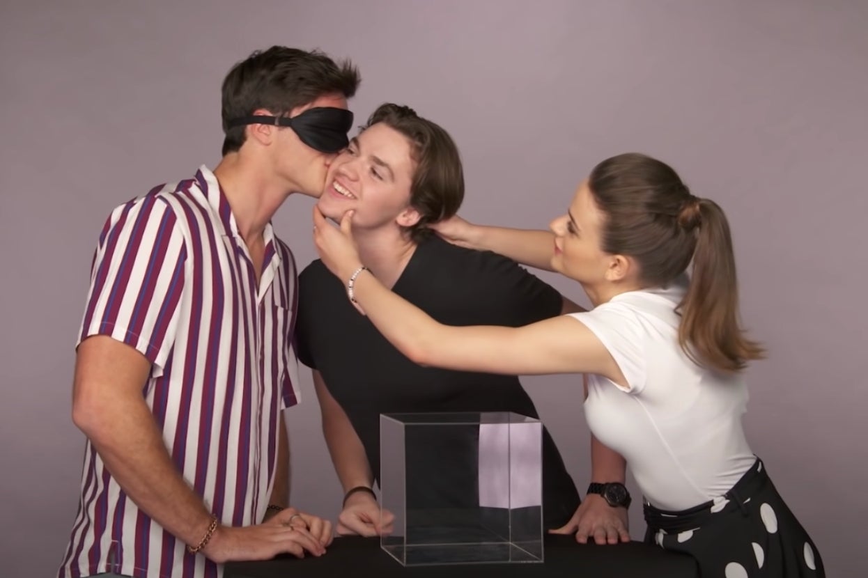 14 Hilarious “Kissing Booth” Solid Interview Moments I Can now not Accumulate Sufficient Of